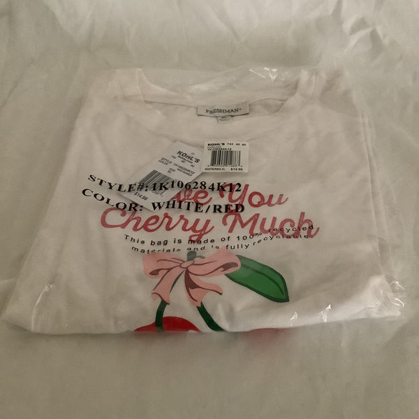 Juniors’ Freshman 1996 “Love You Cherry Much” T-Shirt Size XL