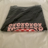 Juniors’ Freshman 1996 “XOXO” T-Shirt Size XL