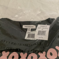 Juniors’ Freshman 1996 “XOXO” T-Shirt Size XL