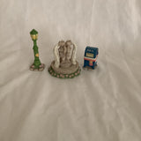 Cherished Teddies - 1998 Membears Only Accessories - Mailbox, Lamppost and Water Fountain