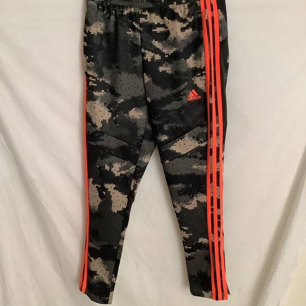 Adidas Trio 19 Camo Training Track PantsSize M ( 11-12 Yr)