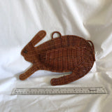 Straw Rabbit Hanging Wall Pocket