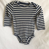 Just One You By Carter’s Onesie Size 12 Months