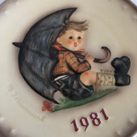 Vintage 1981 Goebel MJ Hummel Annual Plate Collectors Plate