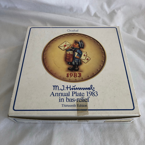 Vintage 1983 Goebel MJ Hummel Annual Plate Collectors Plate