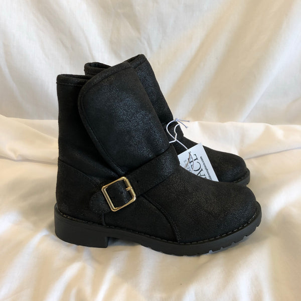 The Children’s Place Black Boots - Youth Size 13