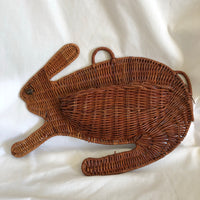 Straw Rabbit Hanging Wall Pocket