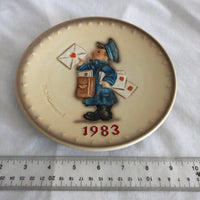 Vintage 1983 Goebel MJ Hummel Annual Plate Collectors Plate