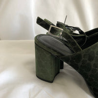 Green Heart Velvet Heels - Urban Outfitters - Women’s Size 8