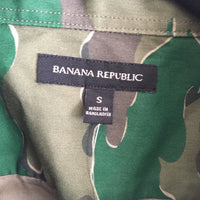 Banana Republic Camouflage Jacket - Men’s Size Small