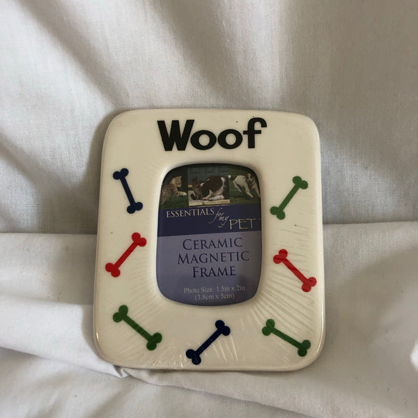 Woof Ceramic Magnetic Frame