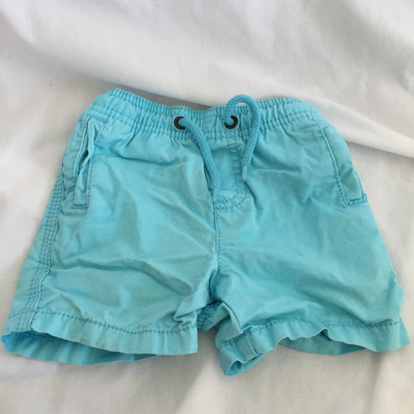 OSHKOSH Shorts- Size 9 Months