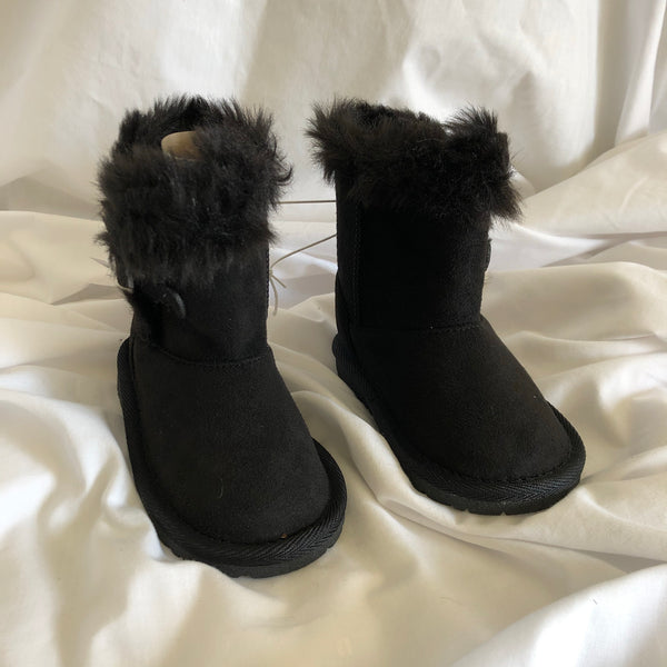 Children’s Place Black Fur Boots - Toddler Size 6