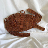 Straw Rabbit Hanging Wall Pocket