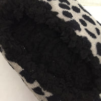 Isaac Mizrahi Slippers - Women’s Size-Medium