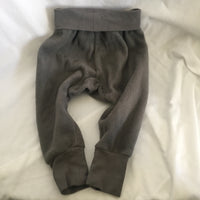 Zutano Joggers- Size 12 Months