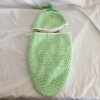 2 Piece Baby Pea Set Hat and Bottom- Size Up to 10 Pounds