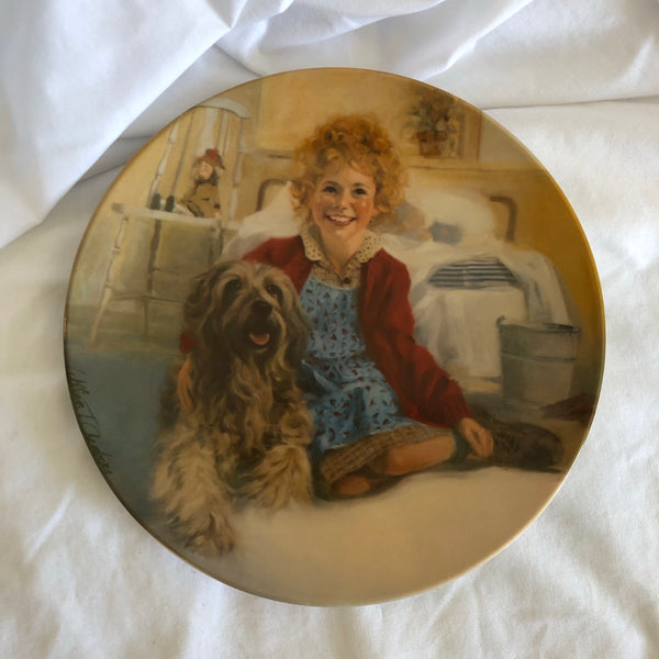 Annie Decorative Plate