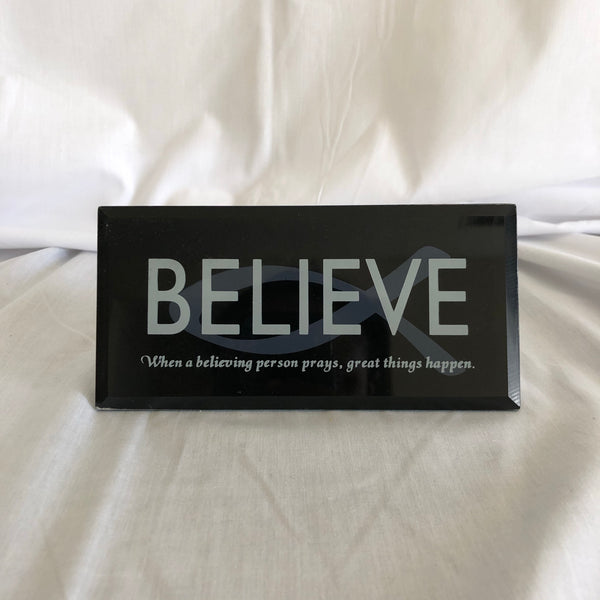 ‘BELIEVE When a believing person prays, great things happen’ Quote Frame Art