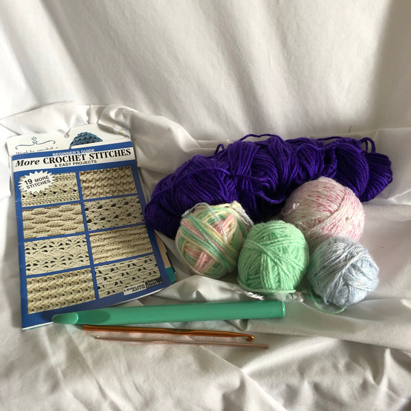 Crochet Set - Instructions, Needles and Yarn