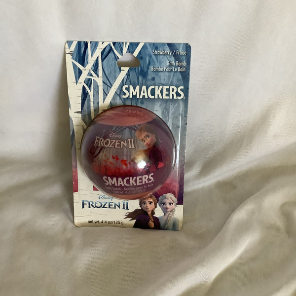 Disney Frozen ll Smackers Strawberry Bath Bomb